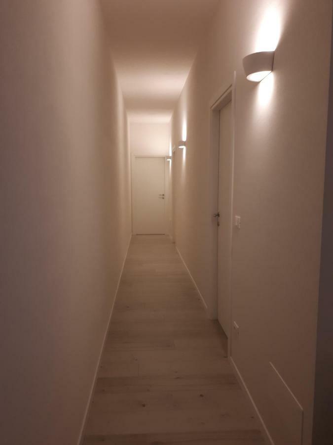 Soleluna Fiera 6 Rooms Bologna Luaran gambar